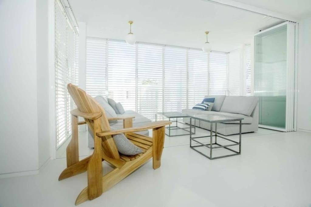 The Loft Ibiza Hotel Екстериор снимка